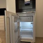 Modernes - Self Check In - Zentral 바트나우헴