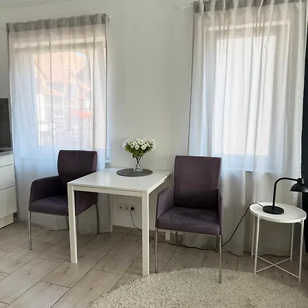 Urban - Self Check In - *