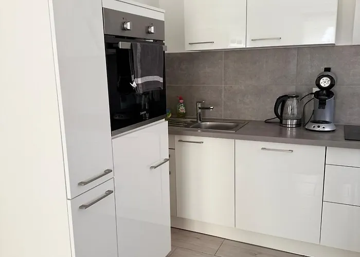 Urban - Self Check In - Apartment