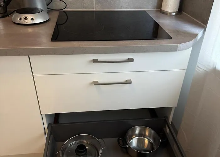 Urban - Self Check In - *